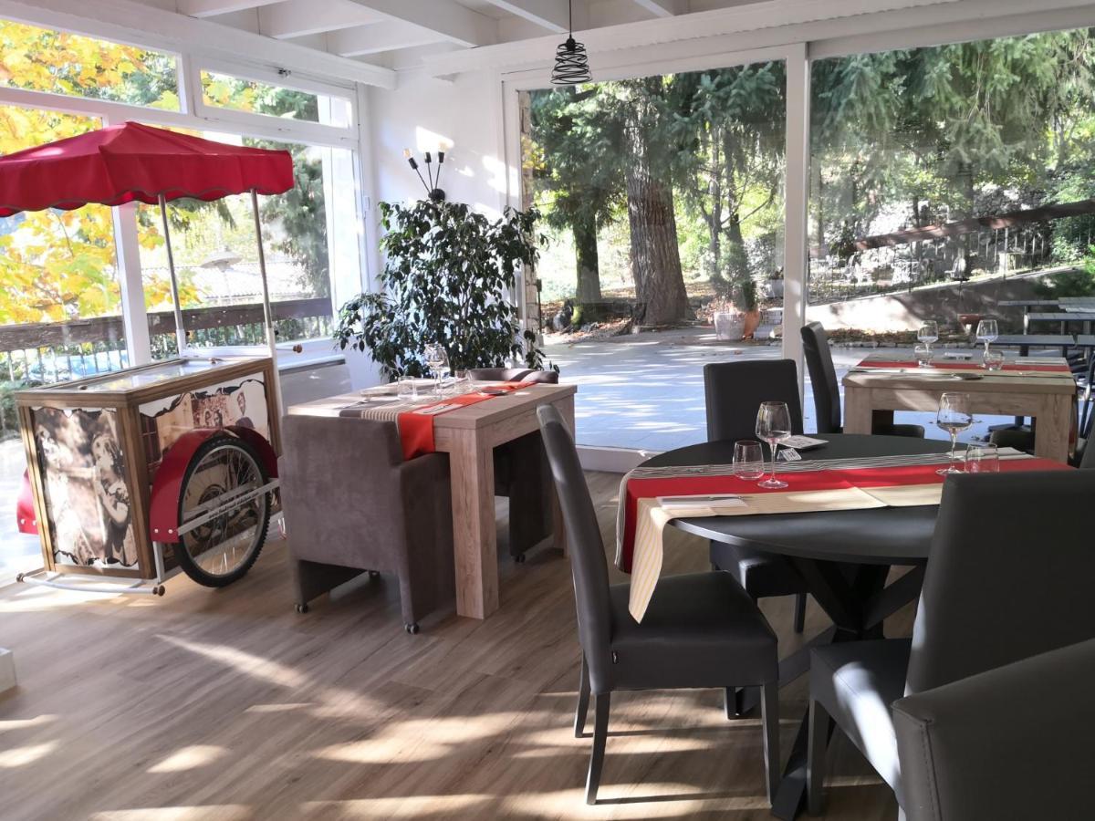 Logis Hotel-Restaurant Le Tanargue Valgorge 外观 照片