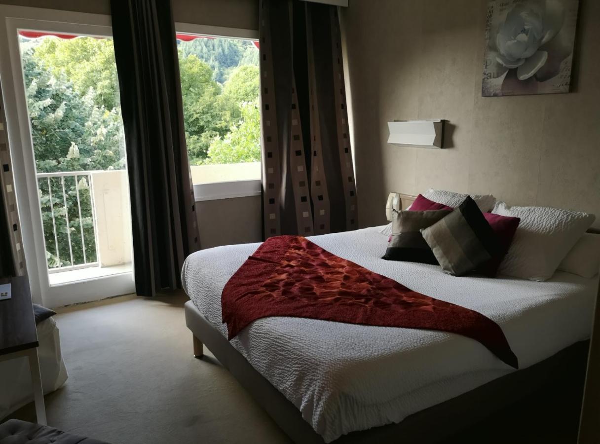 Logis Hotel-Restaurant Le Tanargue Valgorge 外观 照片